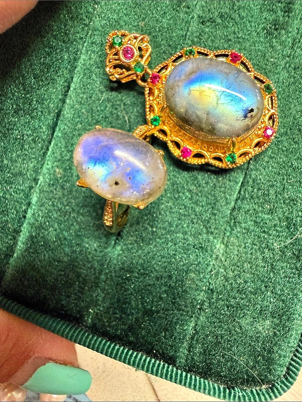 Gold-Tone Labradorite Pendant & Ring  size 7 adjustable Set
